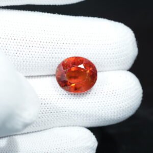 Natural African Gomed Ratna (Hessonite Garnet) Origin Africa, Weight 10.10 Carat / 11.11 Ratti
