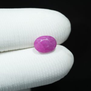 Natural Burmese Manik (Ruby Gemstone) 100% Natural Weight: 04.51 Ratti / 04.10 Carat