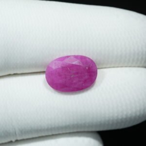 Natural Burmese Manik (Ruby Gemstone) 100% Natural Weight: 09.31 Ratti / 08.740 Carat