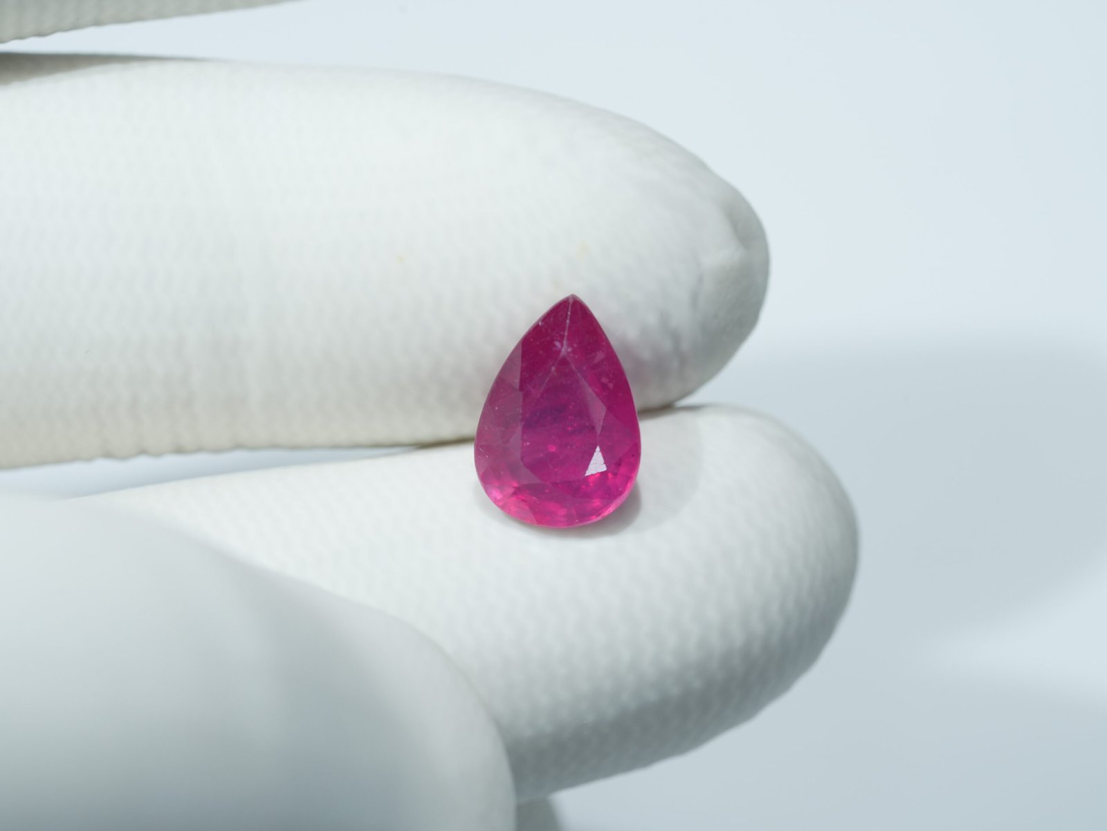 Natural African Manik (Ruby Gemstone) Weight: 04.89 Ratti / 4.450 Carat - Image 2