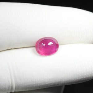 Natural African Manik (Ruby Gemstone) Weight: 5.60 Ratti / 05.10 Carat