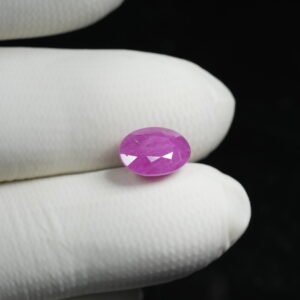 Natural Burmese Manik (Ruby Gemstone) 100% Natural Weight: 05.41 Ratti / 4.92 Carat