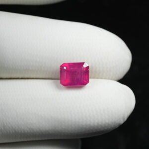 Natural African Manik (Ruby Gemstone) Weight: 5.60 Ratti / 05.10 Carat