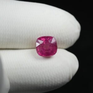 Natural African Manik (Ruby Gemstone) Weight: 5.40 Ratti / 4.91 Carat