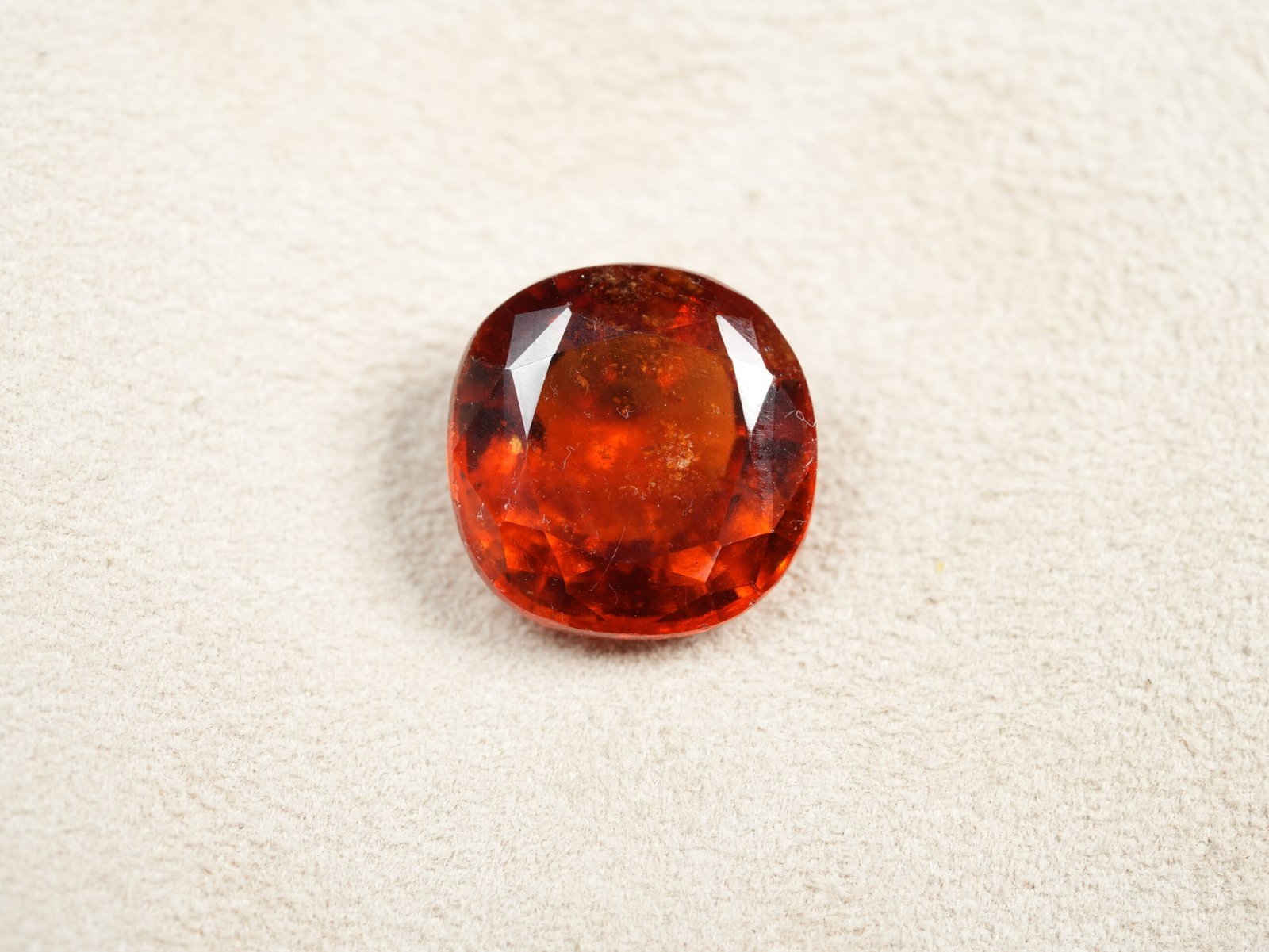 Natural African Gomed Ratna (Hessonite Garnet) Origin Africa, Weight 09.10 Ratti / 08.28 Carat,