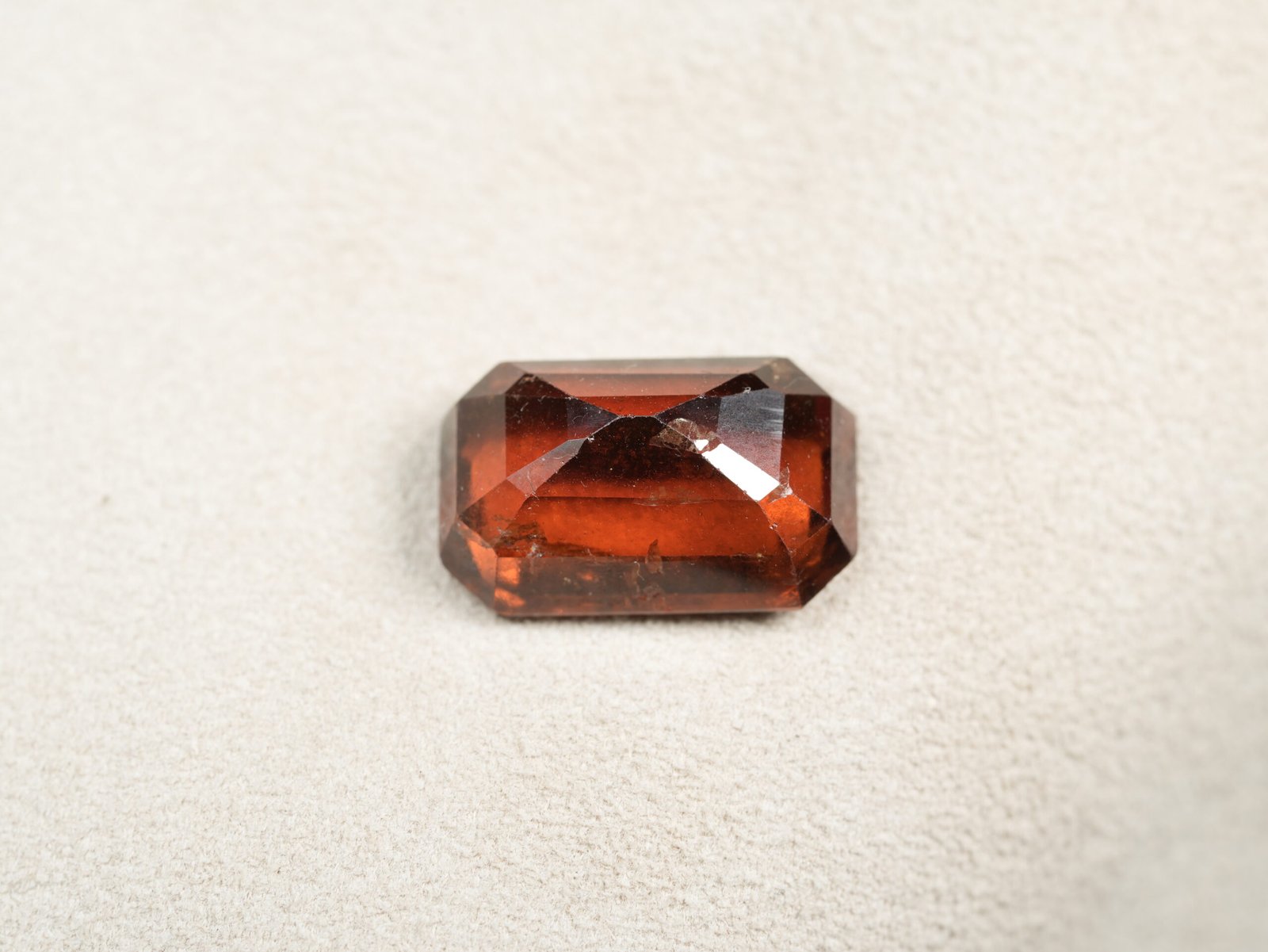 Natural African Gomed Ratna (Hessonite Garnet) Origin Africa, Weight 10.26 Ratti / 09.33 Carat, - Image 4