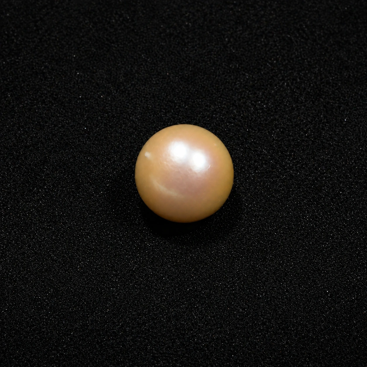south sea pearl (Moti) 12.50 Carat