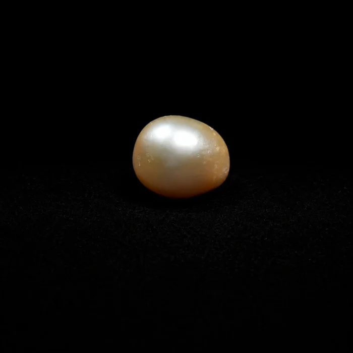South Sea Pearl(Moti)- 9.7 Carat