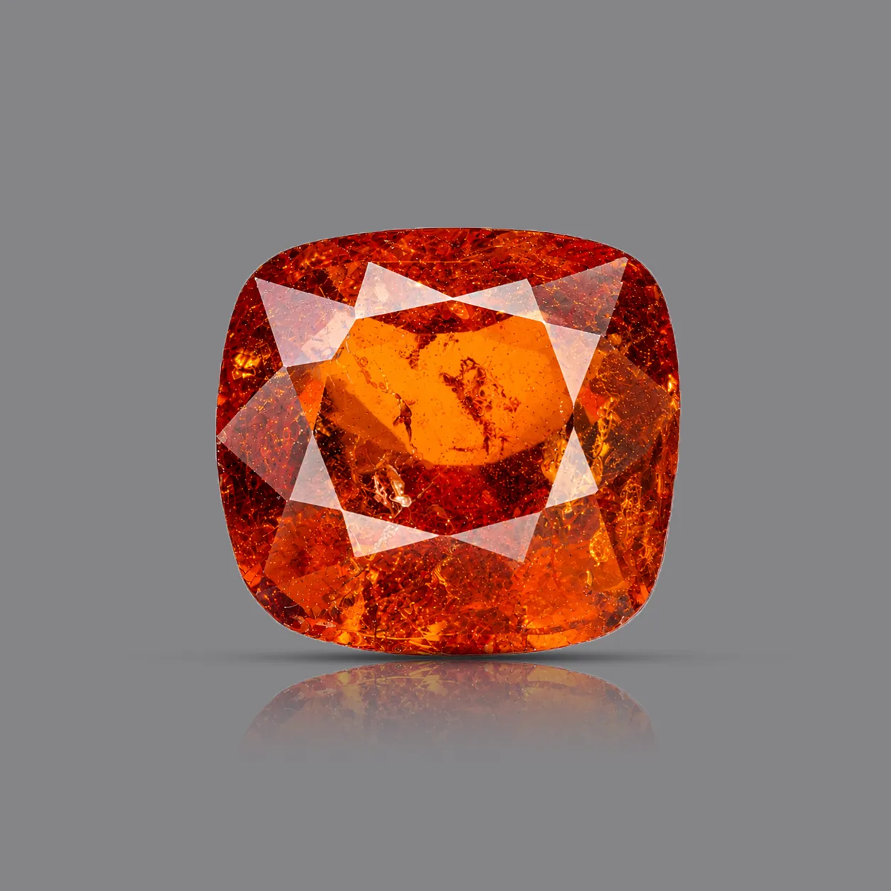 Hessonite Garnet (Gomed) 5.88 ct