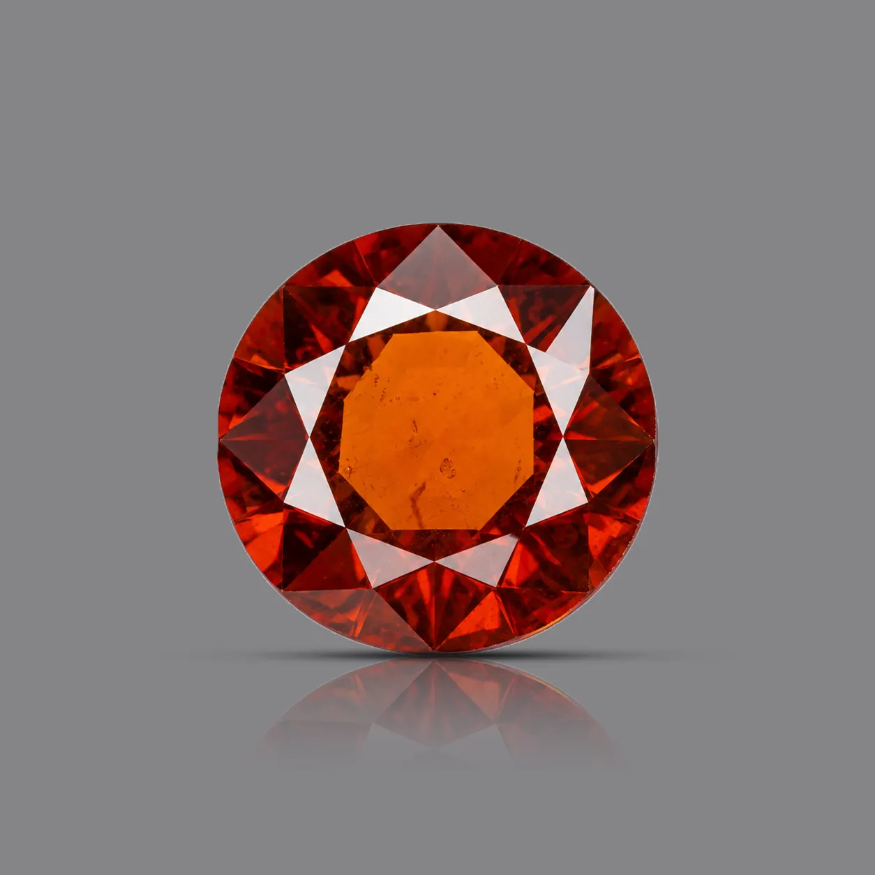 hessonite garnet (gomed) 5.84 ct