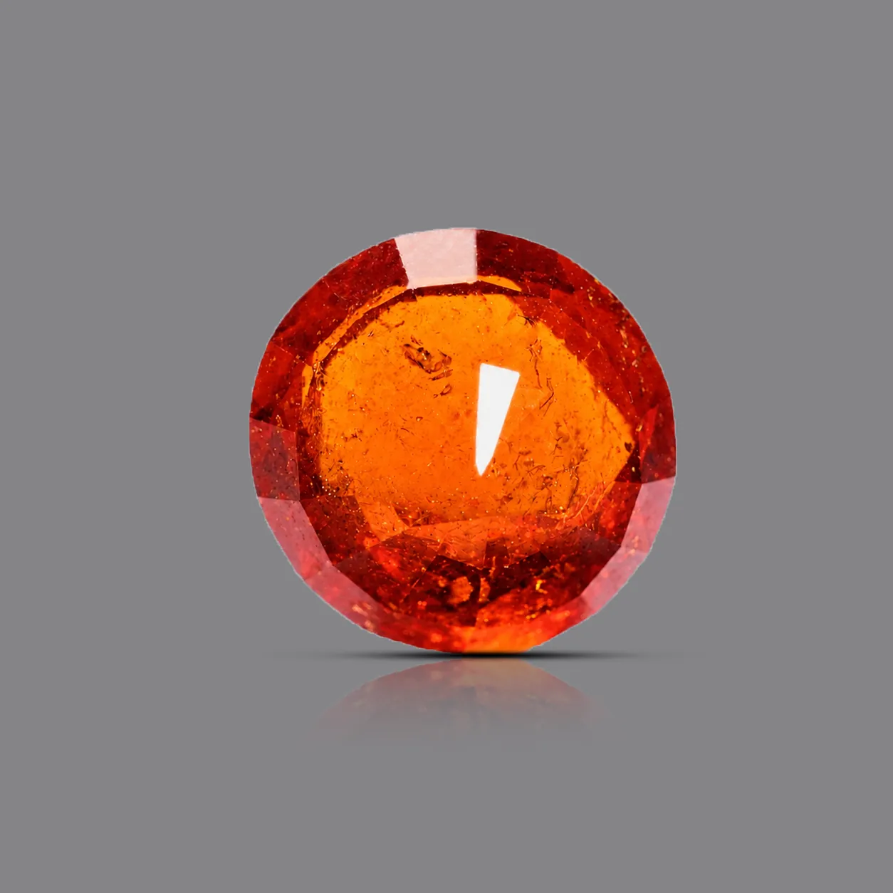 Hessonite Garnet Gemstone 10.40 Ct backside