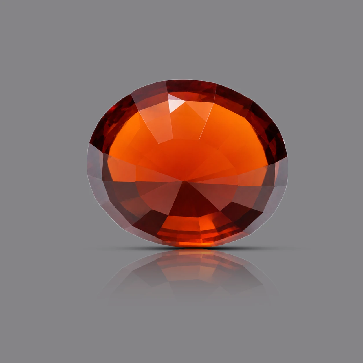 Natural Garnet Stone 10.75 ct backside