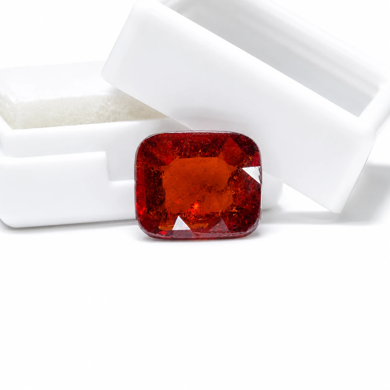Natural Garnet Stone 6.90 ct Secondary