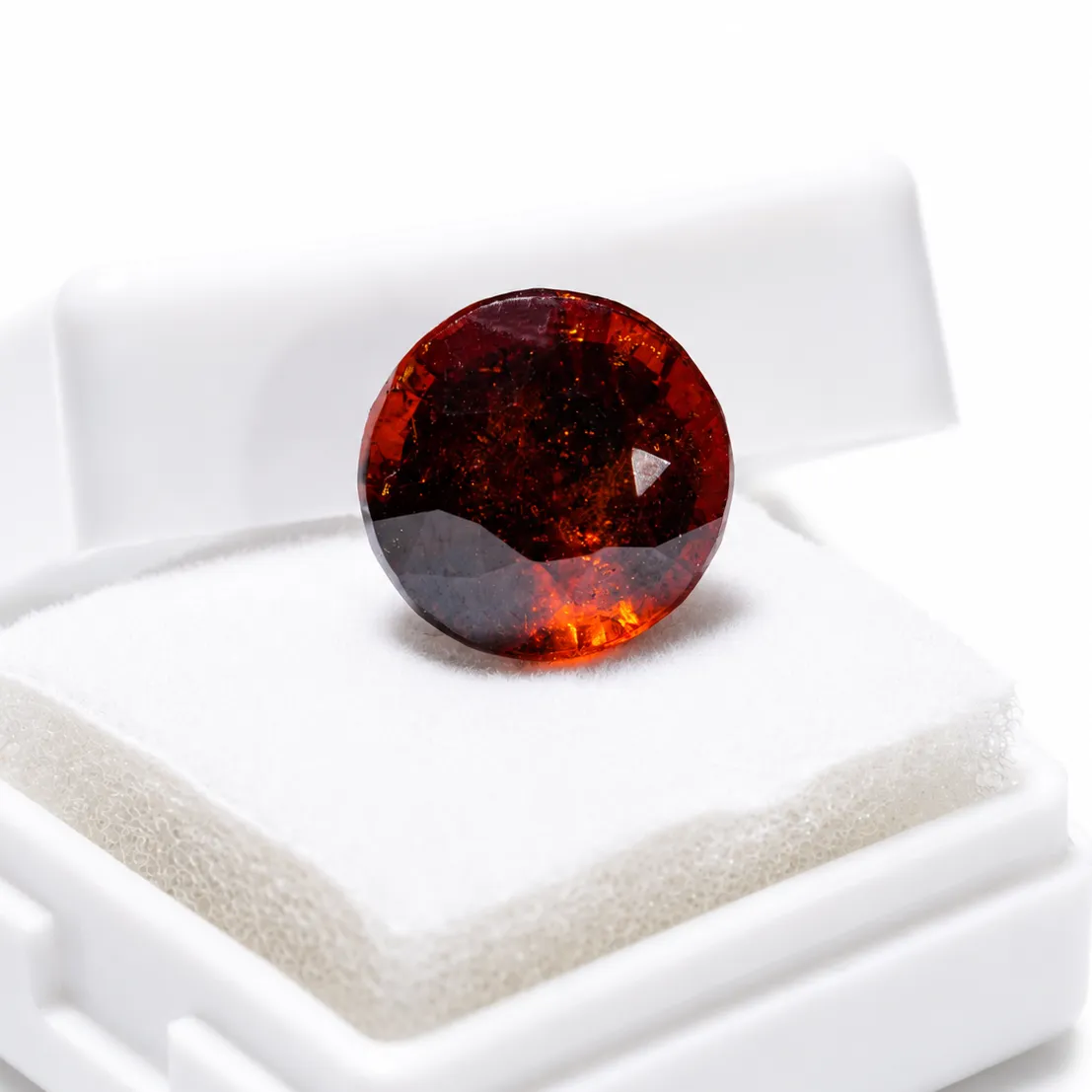 Natural Hessonite Garnet (Gomed)- 9.70 carat - Image 3