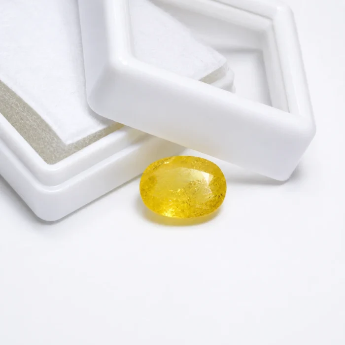 Natural Yellow Sapphire (pukhraj) – 4.50 cts