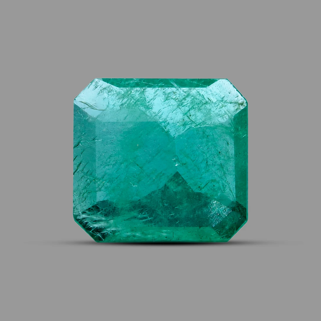Natural Certified Green Emerald (Panna) – 4.15 Ct backside