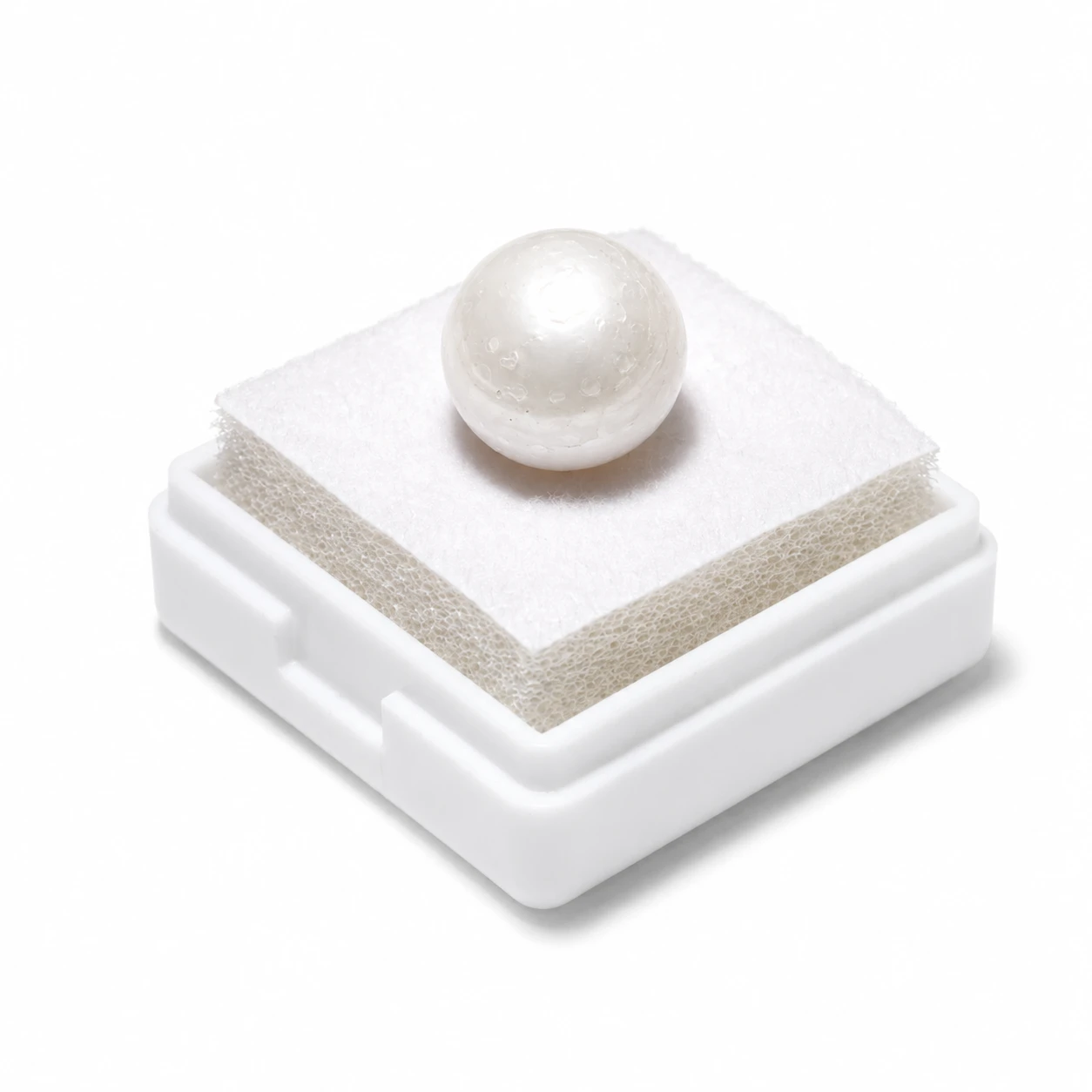 10.60 ct Hyderabadi Pearl stone secondary