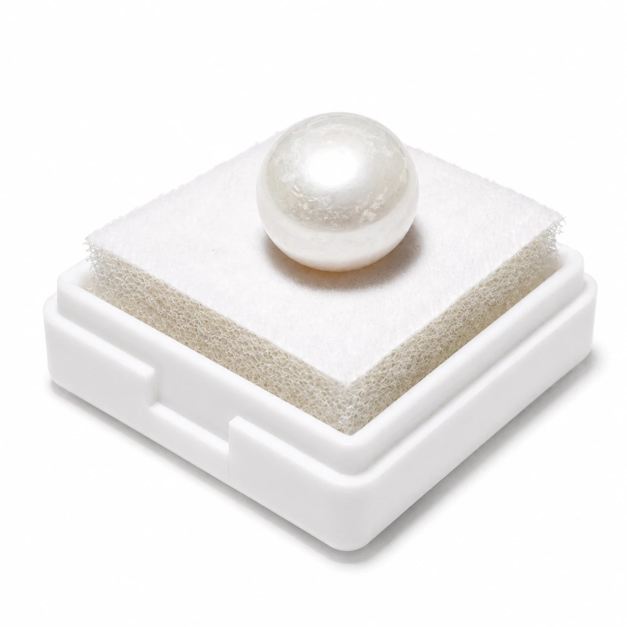 10.15 ct Hyderabadi Pearl stone secondary