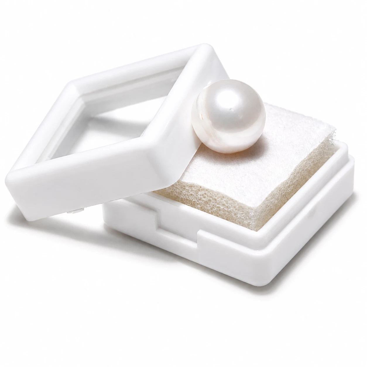 Hyderabadi Pearl (Moti) 11.90 ct secondary