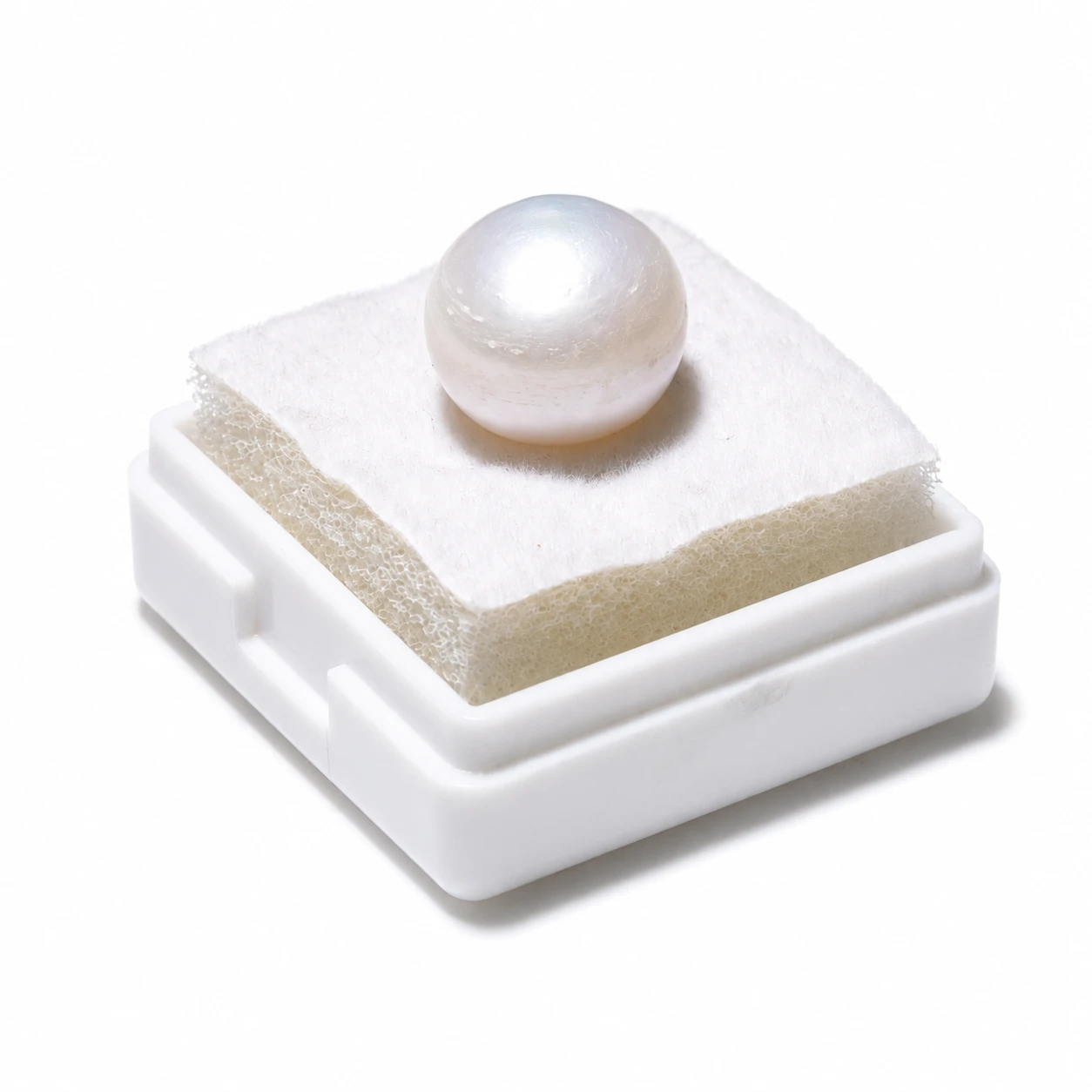 10.30 ct Certified Hyderabadi Pearl secondary