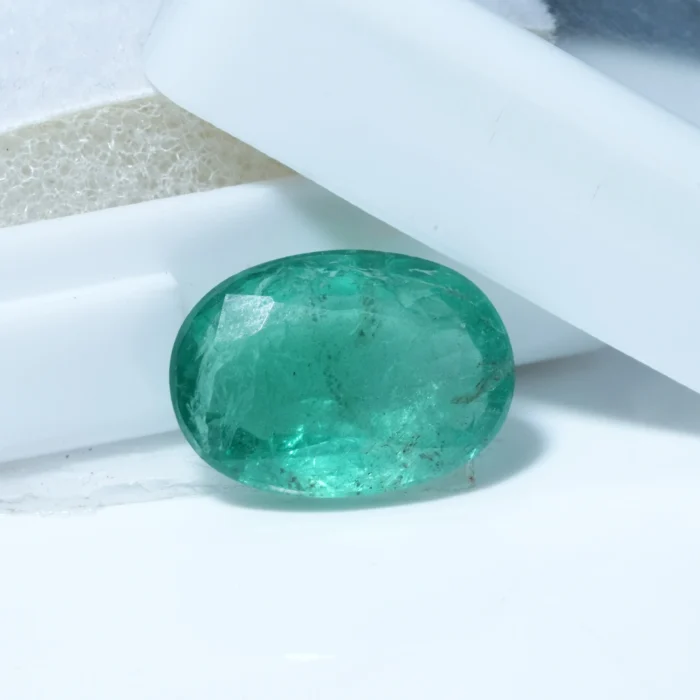Natural Certified Green Emerald (Panna) – 4.30 Ct (4.68 Ratti)