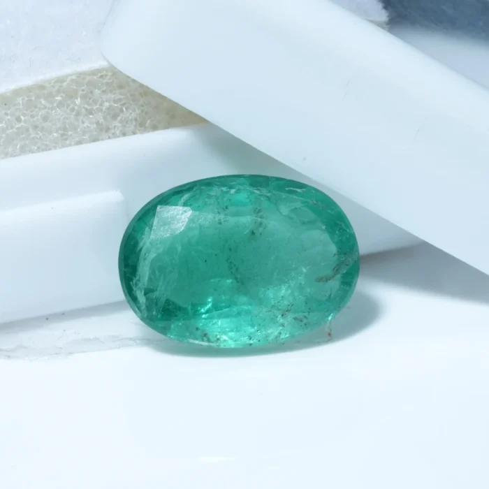 Natural Certified Green Emerald (Panna) – 4.30 Ct (4.68 Ratti)