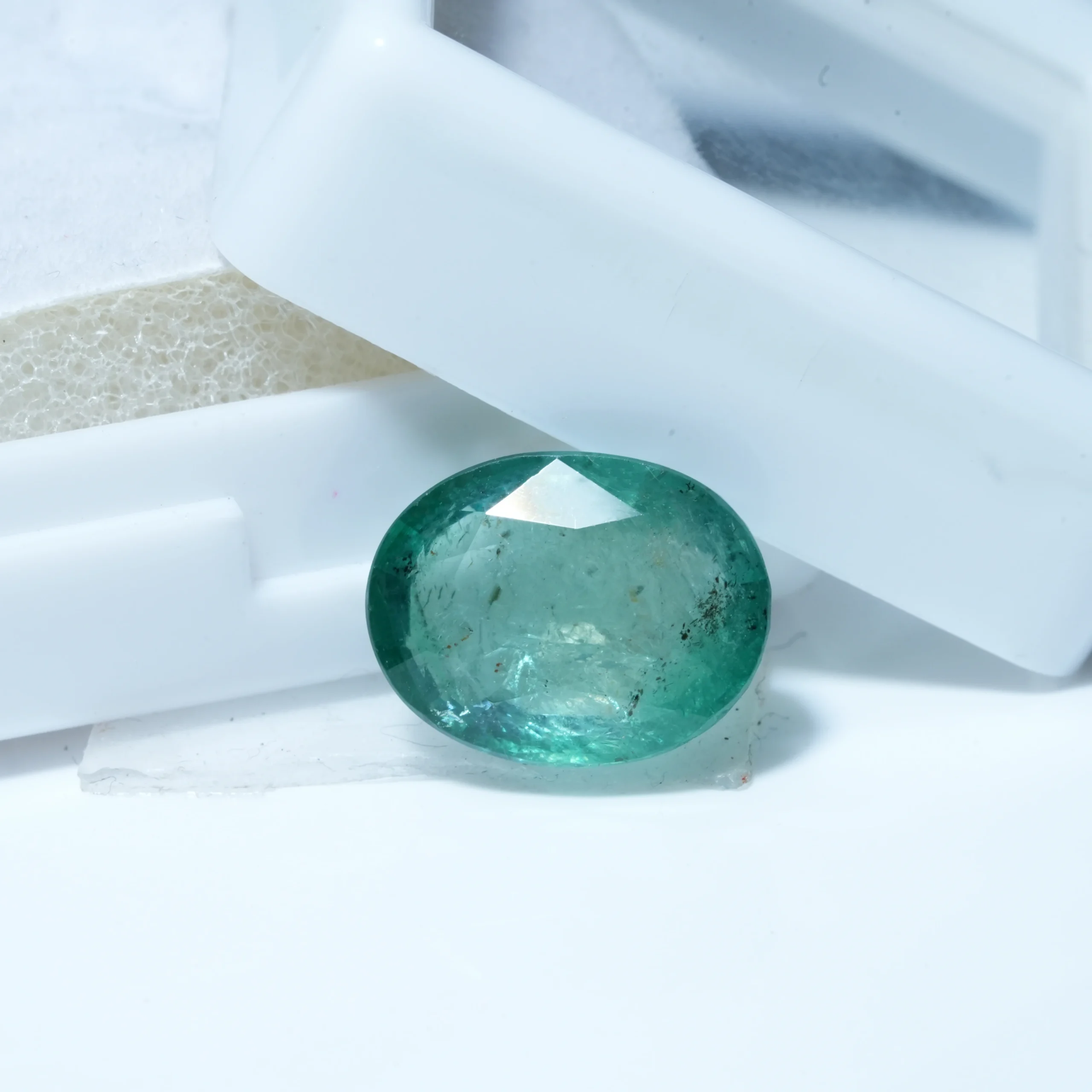 Natural Green Emerald (Panna) 4.65 Ct secondary