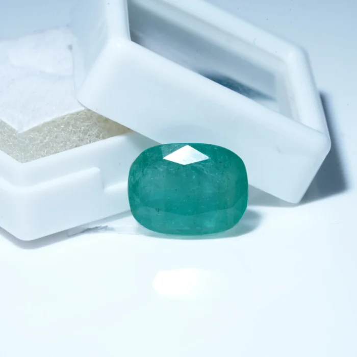 Natural Certified Green Emerald (Panna) – 7.15 Ct (7.79 Ratti)