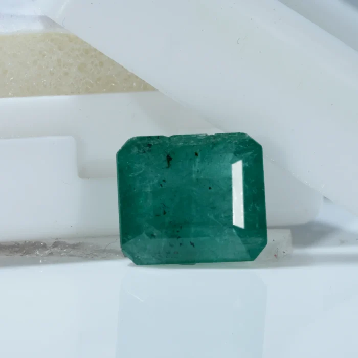 Natural Certified Green Emerald (Panna) – 3.45 Ct (3.76 Ratti)