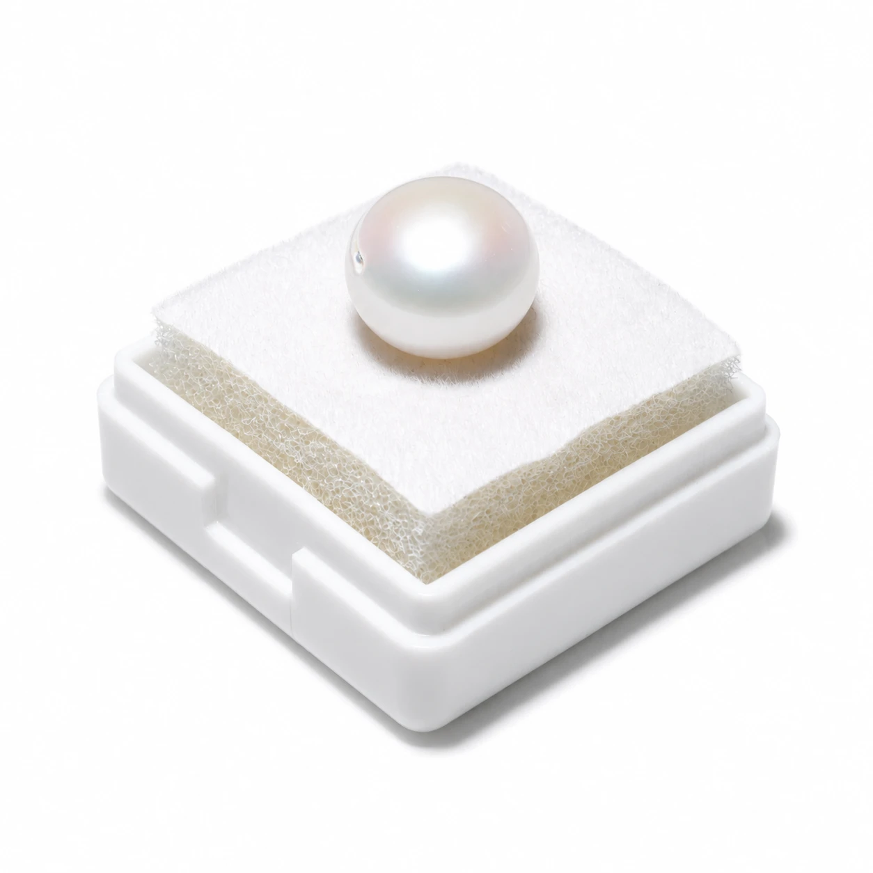 Certified Hyderabadi Pearl 9.05 ct secondary