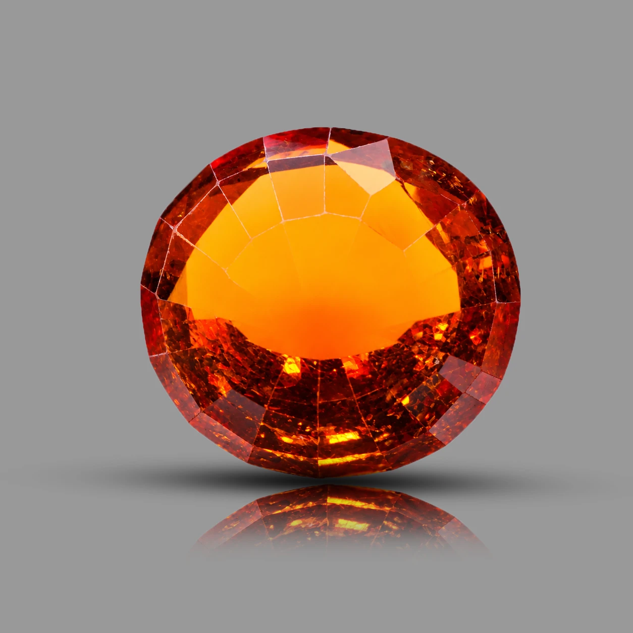 9.83 ct Natural Hessonite Garnet backside