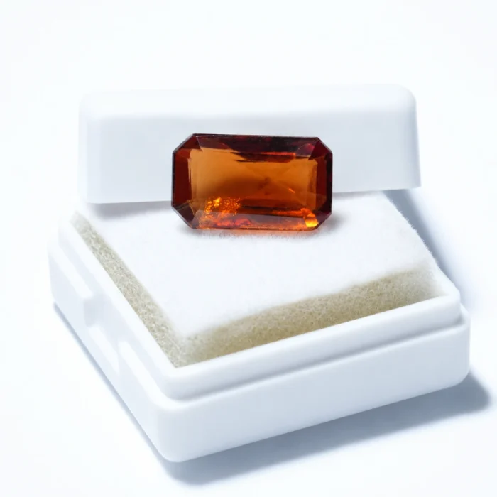 Natural Hessonite Garnet (Gomed) – 6.84 carat