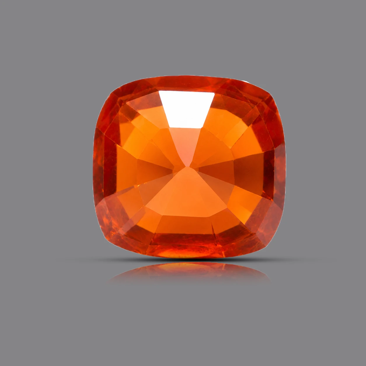 Natural Hessonite Garnet (Gomed) 8.09 ct backside