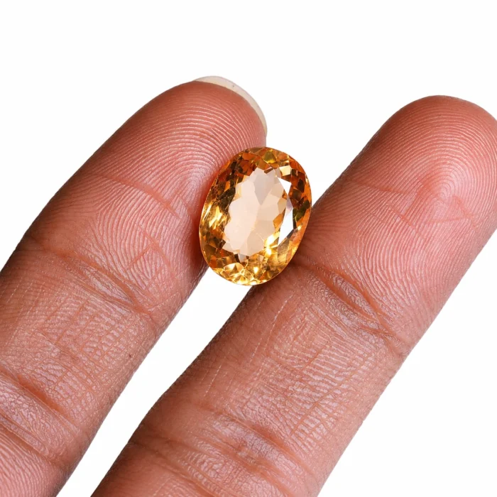 Natural Yellow Topaz Gemstone – 7.15 Carat