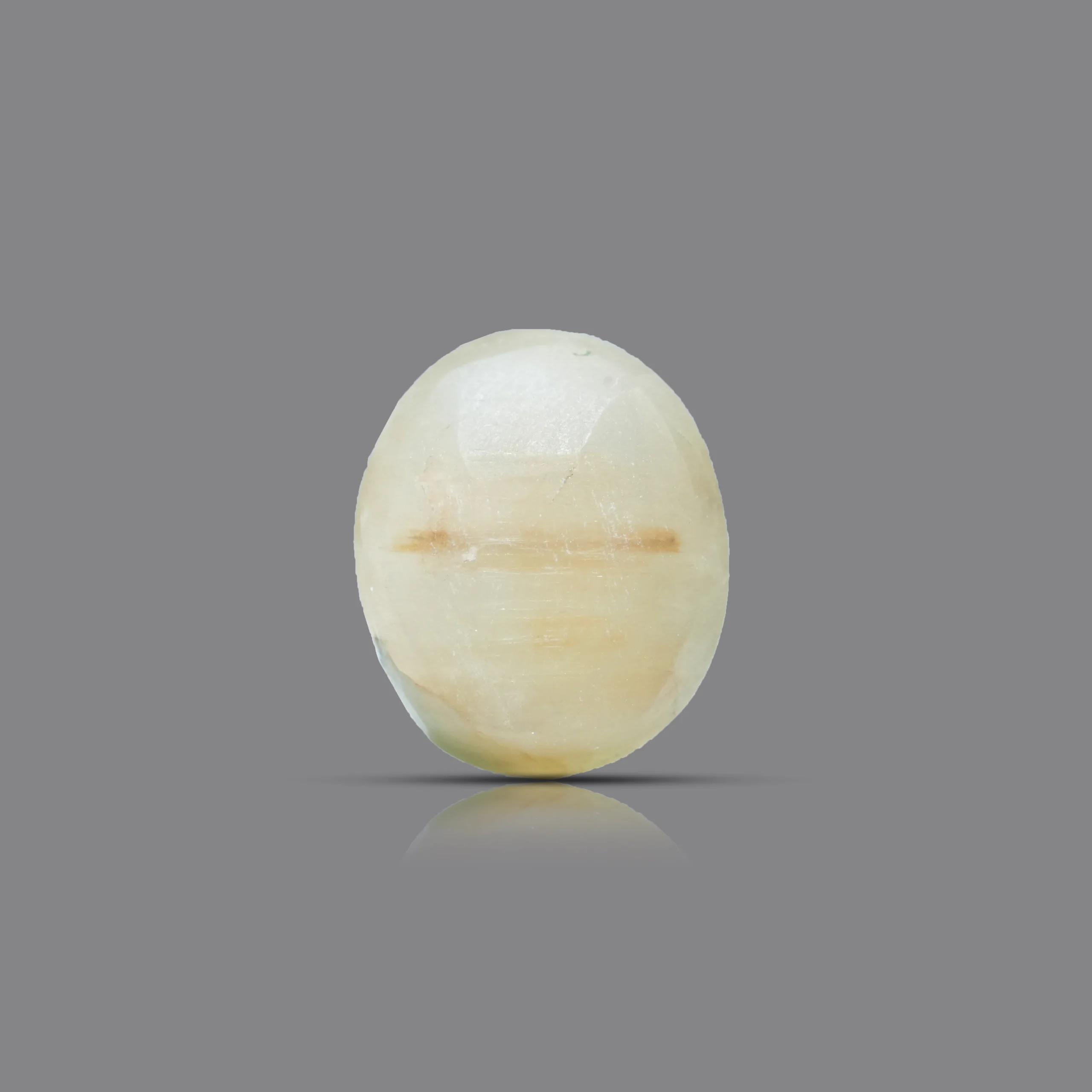 6.15 ct Cat Eye (Lehsunia) gemstone backside