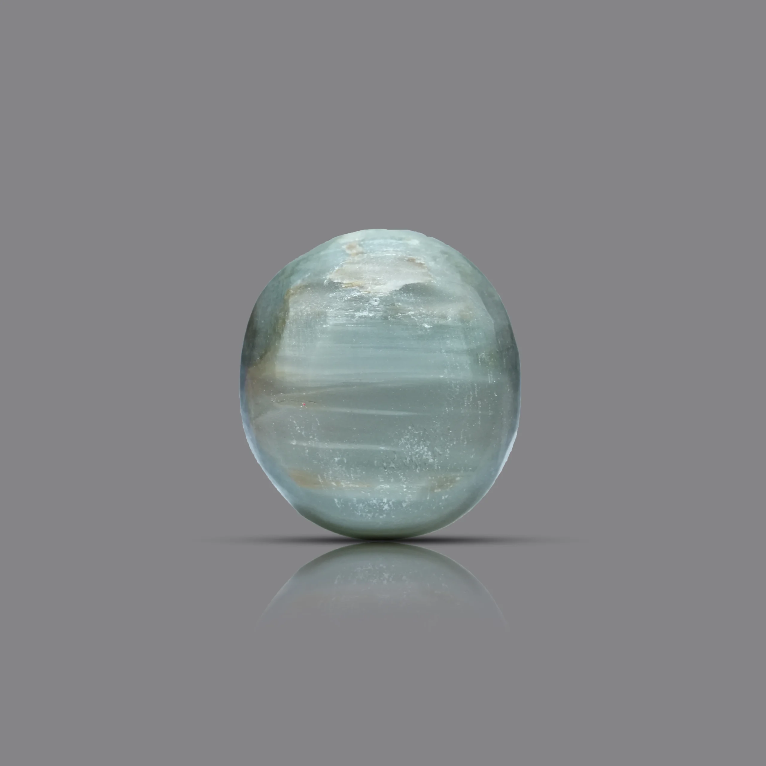 Natural Cat Eye (Lehsunia) gemstone 5.90 ct backside