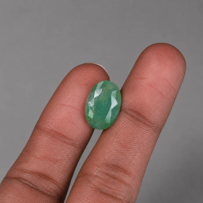 Natural Certified Green Emerald (Panna) – 6.30 ct (6.86 Ratti)