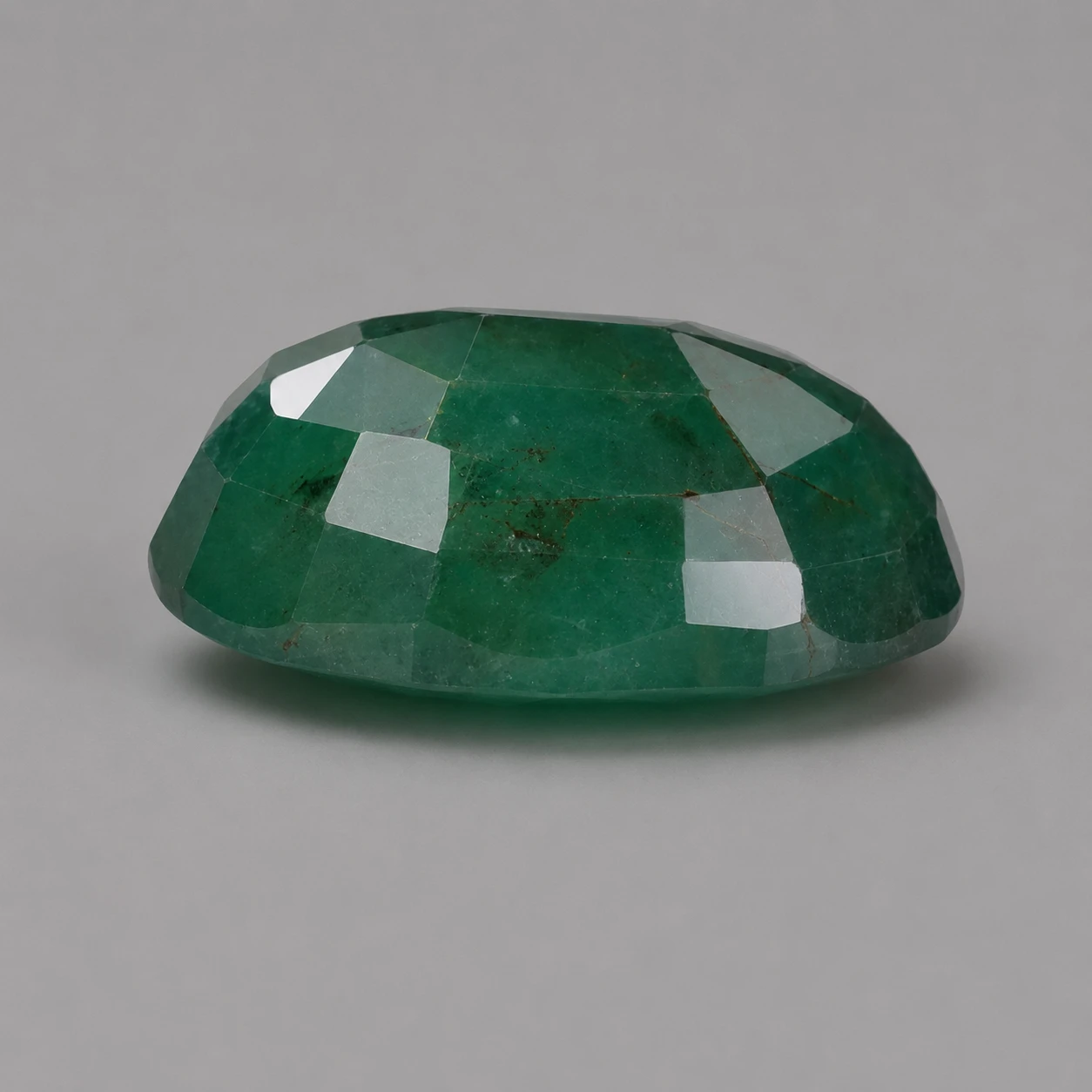 5.70 ct Natural Green Emerald (Panna)