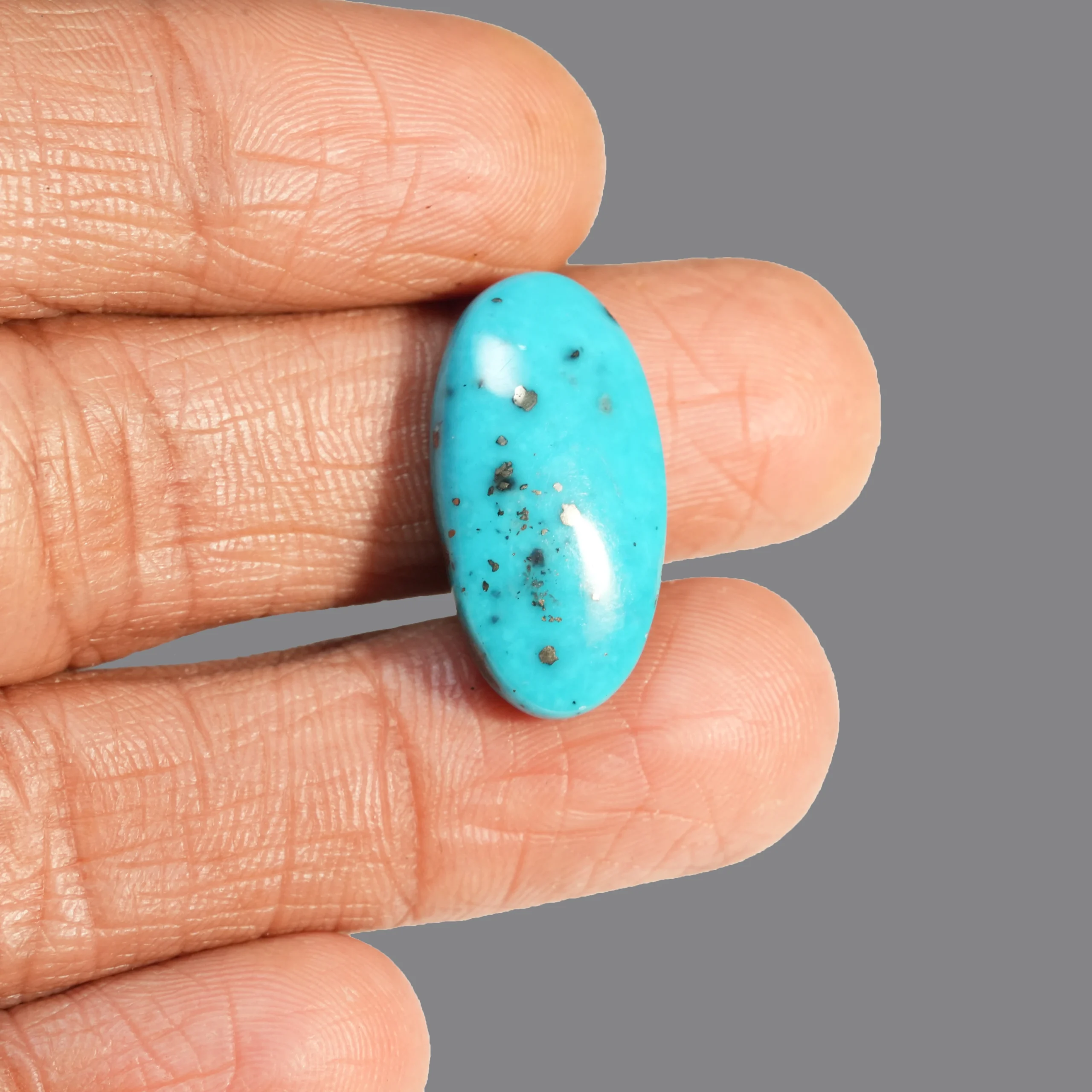 13.30 ct Turquoise Gemstone with finger