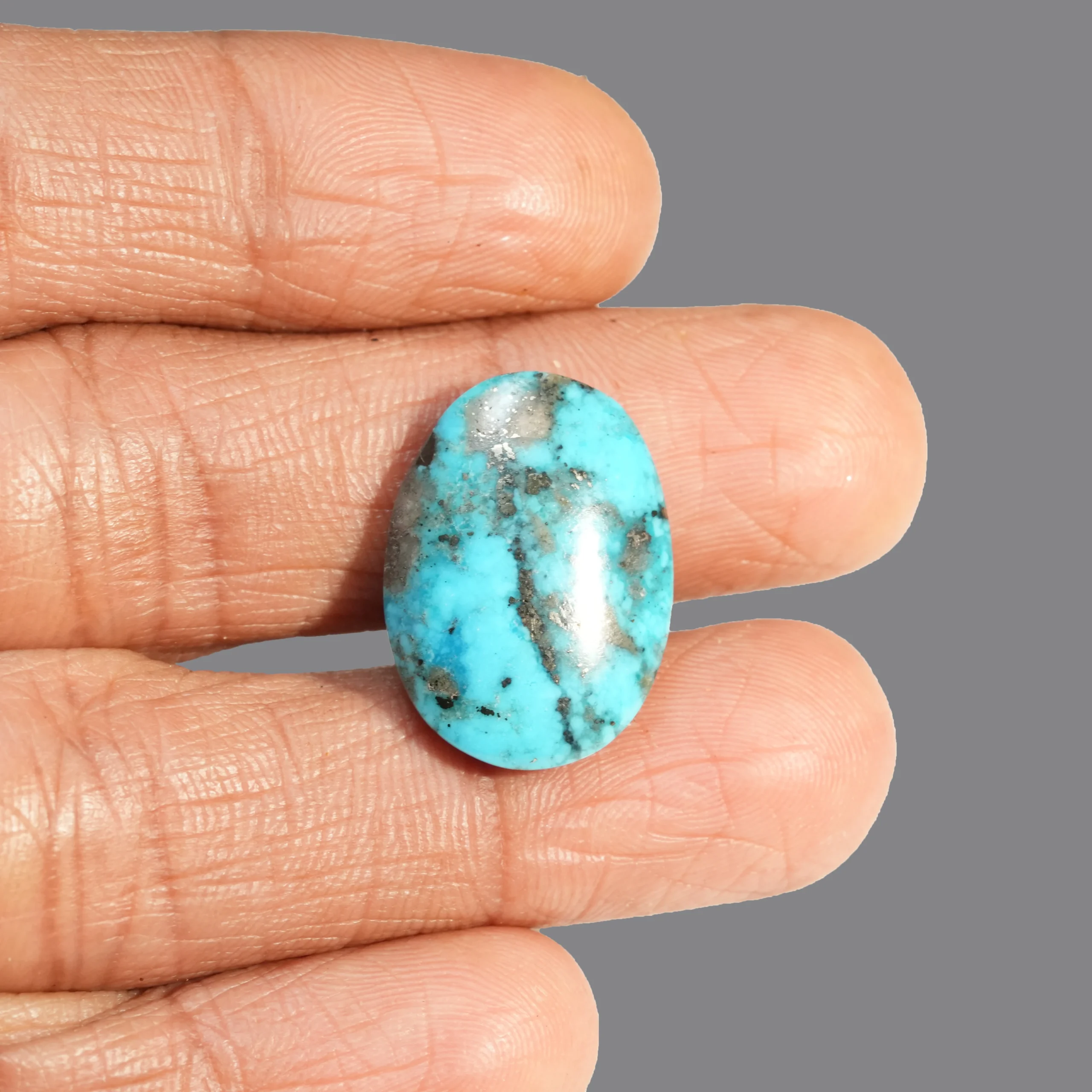 Turquoise Gemstone 12.35 ct with finger
