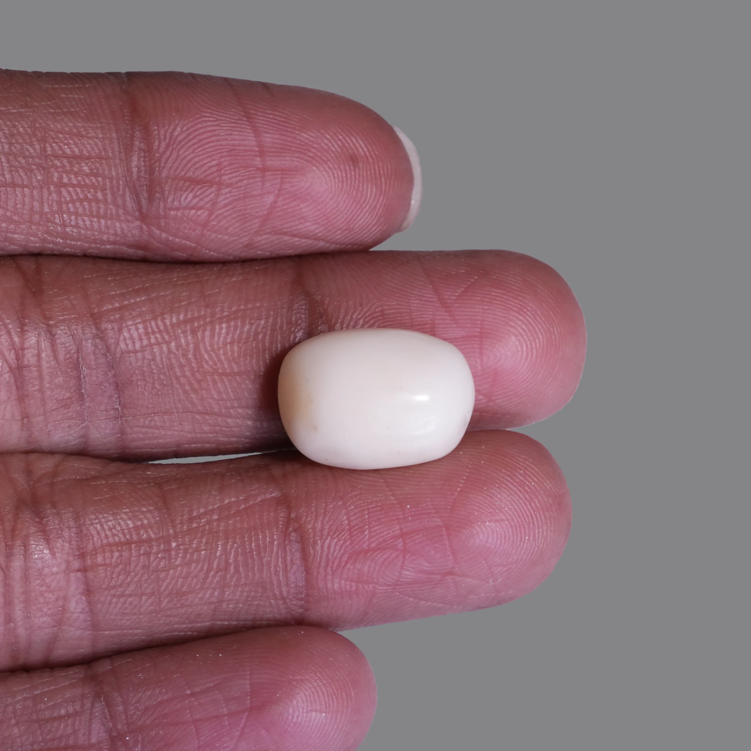 12.30 ct Natural White Coral with finger