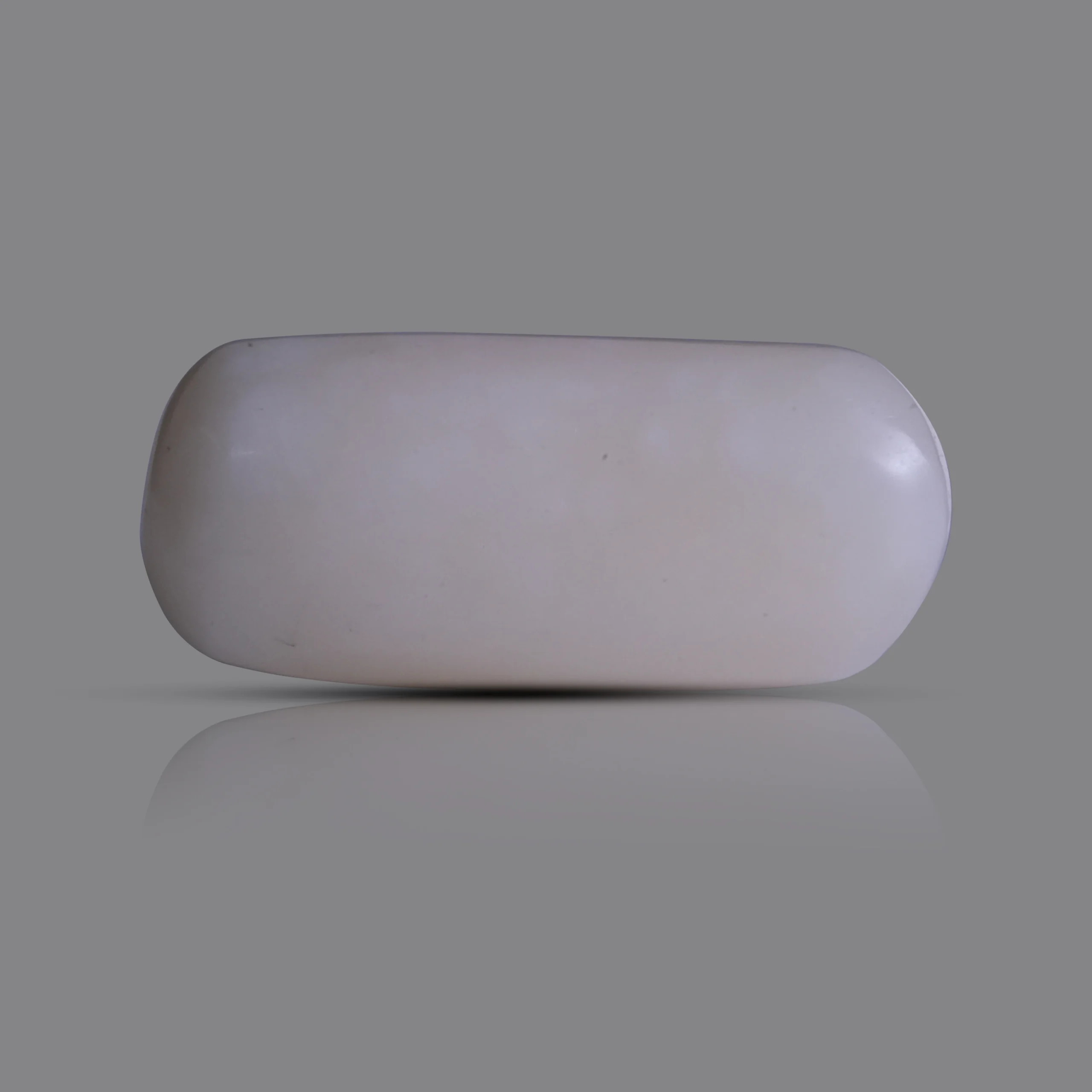 White Coral gemstone 7.45 ct