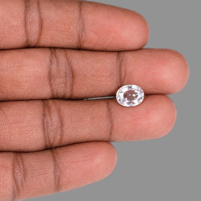 Natural White Zircon Gemstone – 4.60 Ct