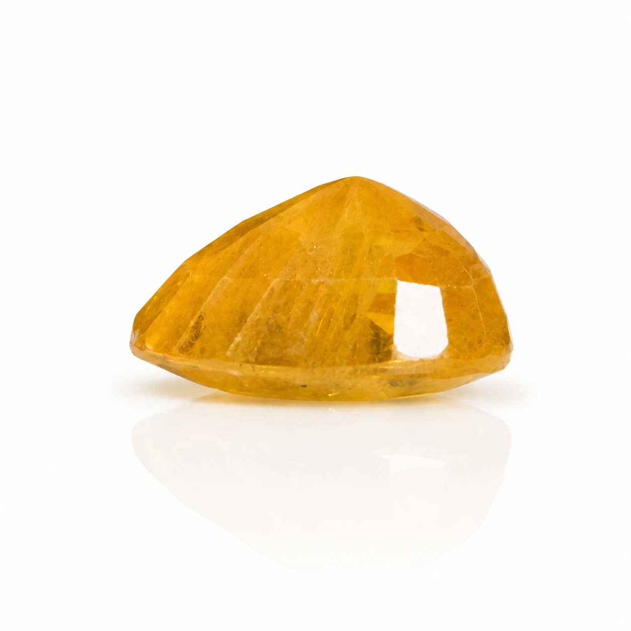 4.40 ct Natural Yellow Sapphire back top