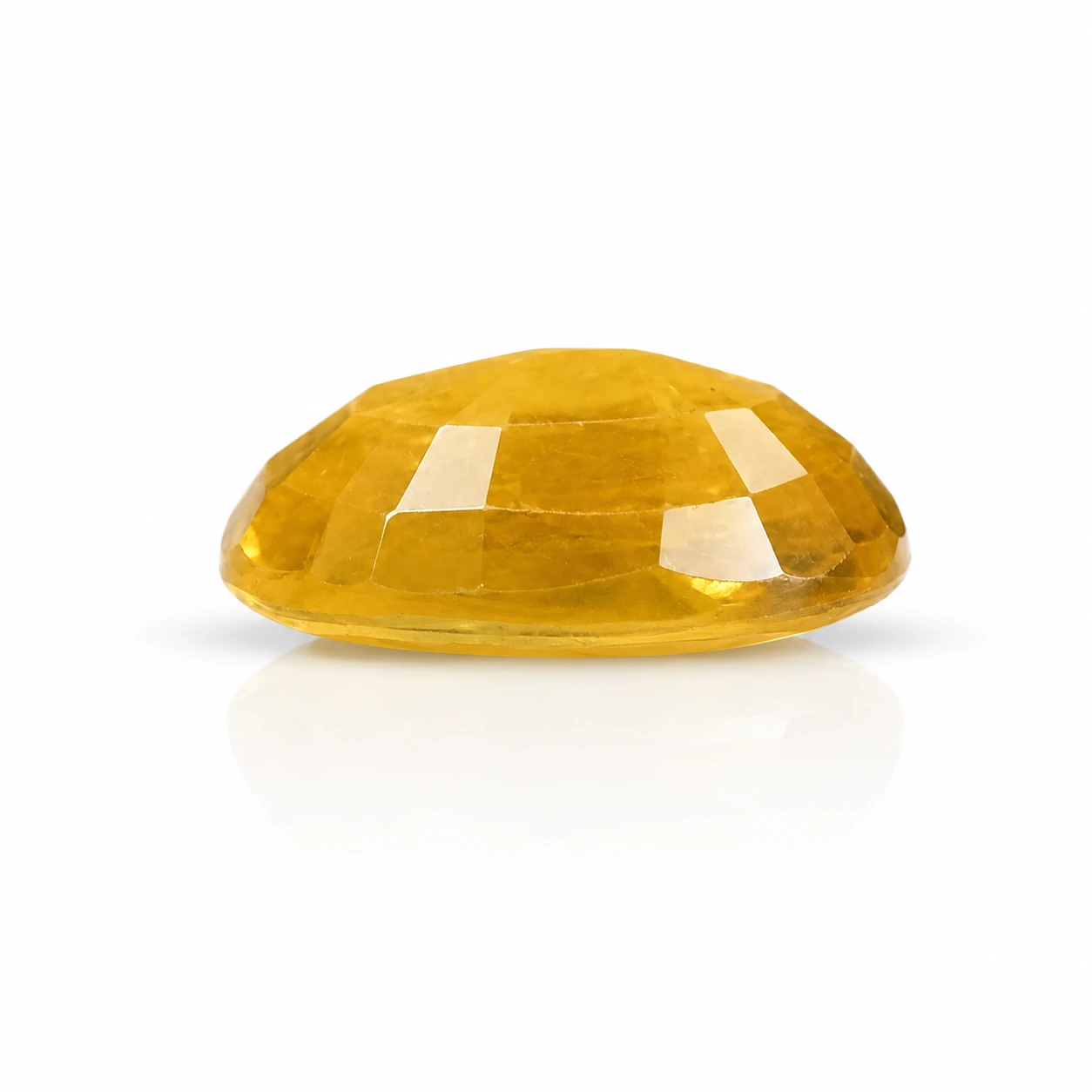 4.30 ct Natural Yellow Sapphire backtop
