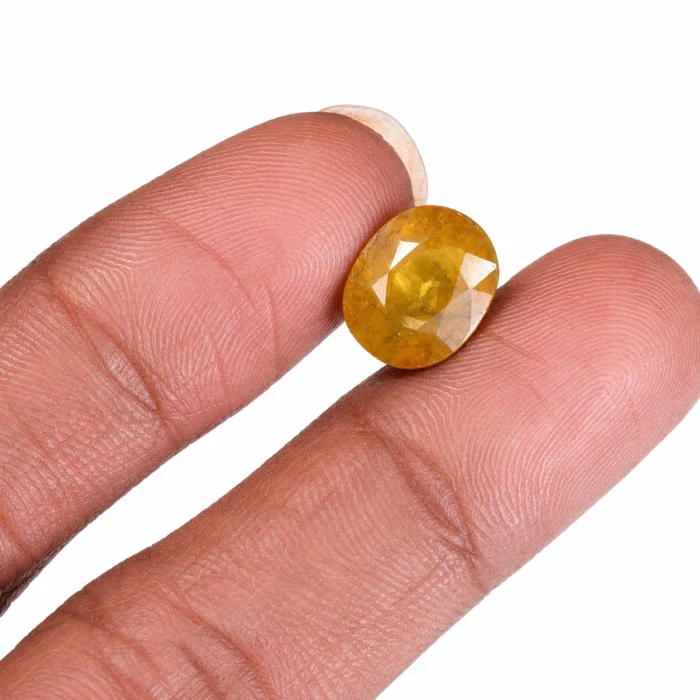 Natural Yellow Sapphire (Pukhraj) – 6.90 carat