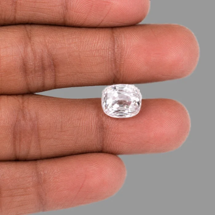 Natural White Zircon Gemstone – 4.55 Ct