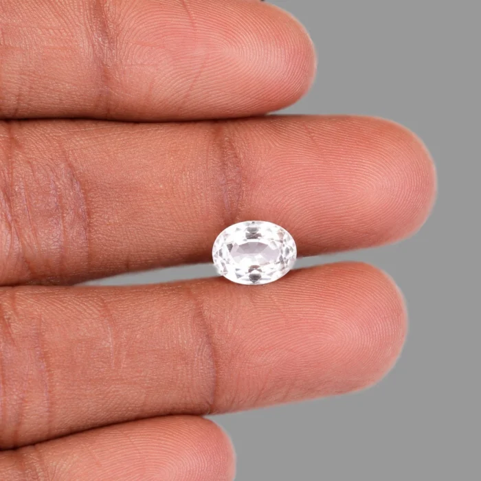 Natural White Zircon Gemstone – 4.60 Ct